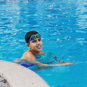 Meet your Posher, Ilyes